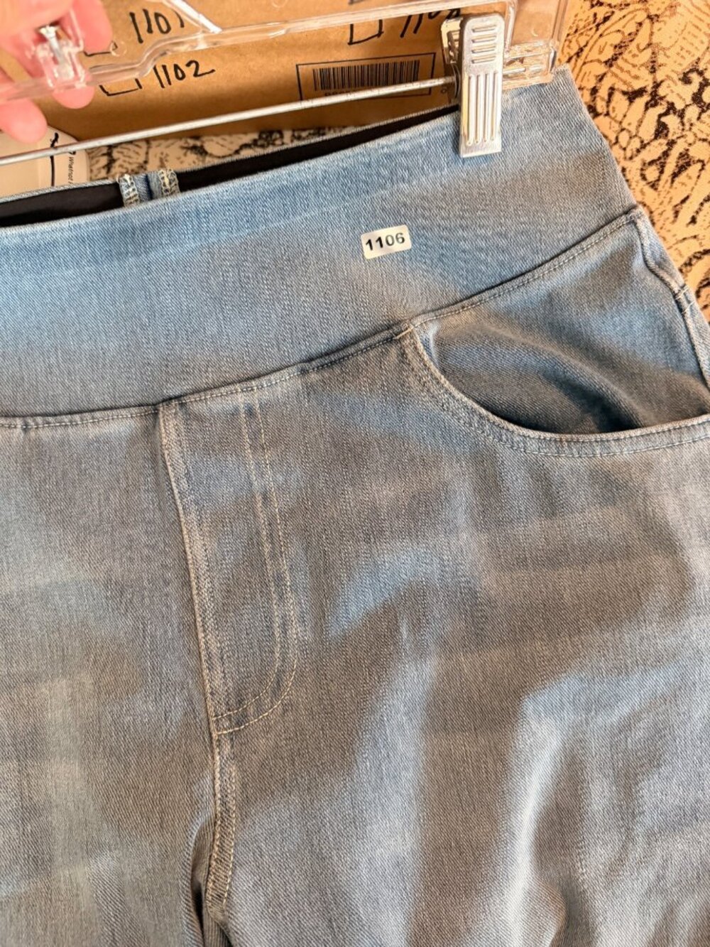 Halara Size Large Wide Leg Jeans High-Waisted Stretch Denim light Blue Large - Picture 8 of 8